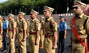 മുഖ്യമന്ത്രി വിളിച്ച പൊലീസ് ഉദ്യോഗസ്ഥരുടെ യോഗം ഇന്ന് മുഖ്യമന്ത്രി വിളിച്ച പൊലീസ് ഉദ്യോഗസ്ഥരുടെ യോഗം ഇന്ന്