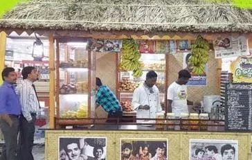 ദോഹയില് തട്ടുകട ഫെസ്റ്റ് ദോഹയില് തട്ടുകട ഫെസ്റ്റ്