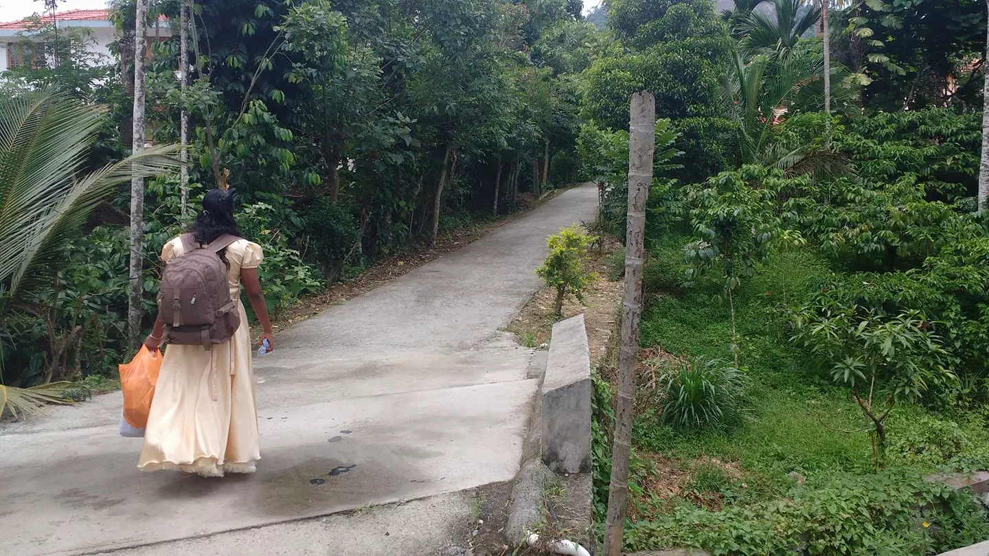 അനാഥയായ ആ പെണ്‍കുട്ടി അവര്‍ക്ക് രണ്ട് മാസം  അതിഥിയായി..മാലാഖയായി..മാതൃകയാക്കണം ഈ കുടുംബത്തെ