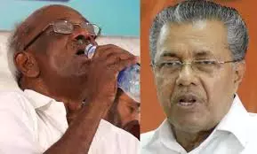 സൌരോര്ജമാണ് പുതിയ സാധ്യതയെന്ന് മുഖ്യമന്ത്രി; സൌരോര്ജം നഷ്ടക്കച്ചവടമെന്ന് വൈദ്യുതിമന്ത്രി സൌരോര്ജമാണ് പുതിയ സാധ്യതയെന്ന് മുഖ്യമന്ത്രി; സൌരോര്ജം നഷ്ടക്കച്ചവടമെന്ന് വൈദ്യുതിമന്ത്രി