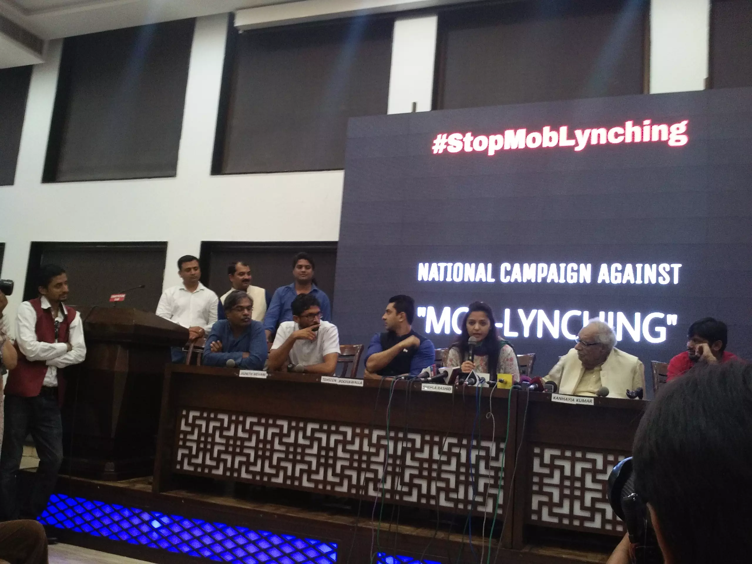 ജനക്കൂട്ട ആക്രമങ്ങള്‍ക്കെതിരെ യുവ നേതാക്കള്‍