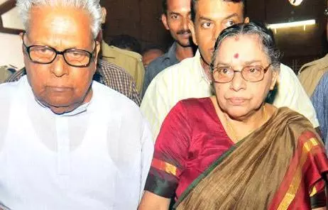 വിഎസിനും വസുമതിക്കും ഇന്ന് അന്പതാം വിവാഹ വാര്ഷികം വിഎസിനും വസുമതിക്കും ഇന്ന് അന്പതാം വിവാഹ വാര്ഷികം