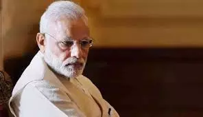 വ്യാജന്മാരെ പൂട്ടിയതോടെ മോദിക്ക് നഷ്ടമായത് 3ലക്ഷം ട്വിറ്റര്‍ ഫോളോവേഴ്സിനെ 