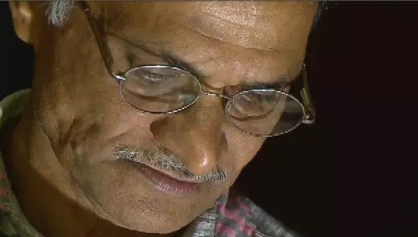 ഇഷ്ട ടീമിന്റെ ജേഴ്സിയണിഞ്ഞും ഫ്ലക്സ് വച്ചുമുള്ള ആരാധനയല്ല; ഫുട്ബോള് ജീവിതമാക്കിയ വേണുവേട്ടന് ഇഷ്ട ടീമിന്റെ ജേഴ്സിയണിഞ്ഞും ഫ്ലക്സ് വച്ചുമുള്ള ആരാധനയല്ല; ഫുട്ബോള് ജീവിതമാക്കിയ വേണുവേട്ടന്