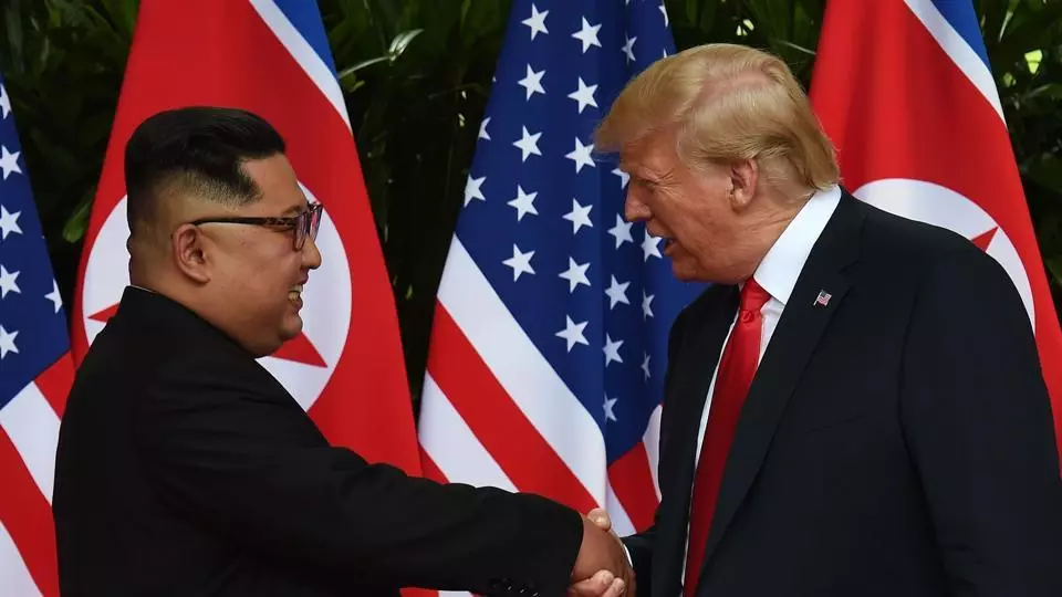 ഉത്തരകൊറിയക്കെതിരായ മിസൈല് പരിശീലന പരിപാടി നിര്ത്താനൊരുങ്ങി ജപ്പാന് ഉത്തരകൊറിയക്കെതിരായ മിസൈല് പരിശീലന പരിപാടി നിര്ത്താനൊരുങ്ങി ജപ്പാന്