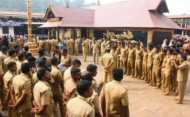 ശബരിമലയില്‍ മണ്ഡല മകരവിളക്ക് തീർത്ഥാടനത്തിന്  സുരക്ഷ ശക്തമാക്കും
