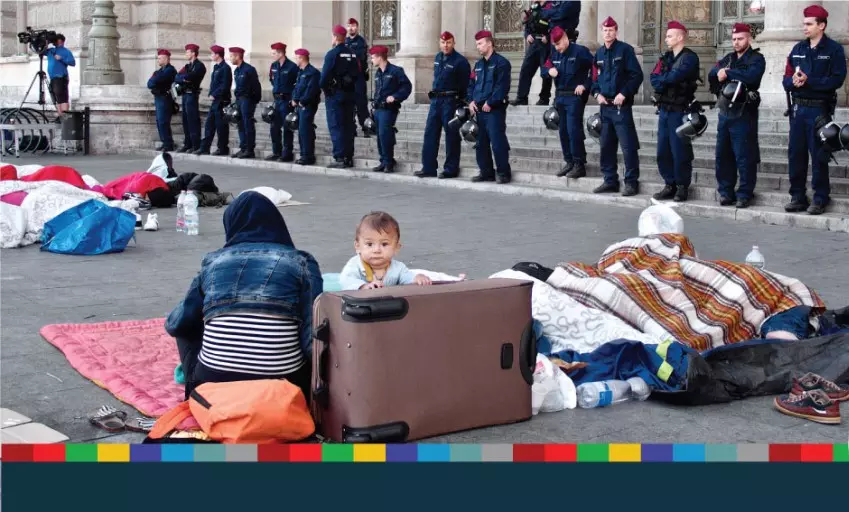 കുടിയേറ്റക്കാര്ക്കുവേണ്ടി തങ്ങള്ക്കൊപ്പം നില്ക്കാമോ: യൂറോപ്പിനോട് സ്പെയിന് കുടിയേറ്റക്കാര്ക്കുവേണ്ടി തങ്ങള്ക്കൊപ്പം നില്ക്കാമോ: യൂറോപ്പിനോട് സ്പെയിന്