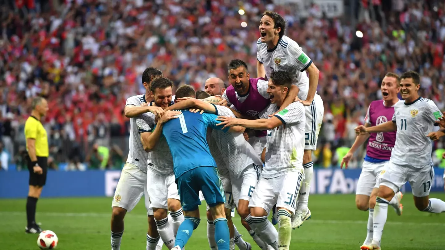 റഷ്യ ഷൂട്ട് സ്പെയിന് ഔട്ട് റഷ്യ ഷൂട്ട് സ്പെയിന് ഔട്ട്