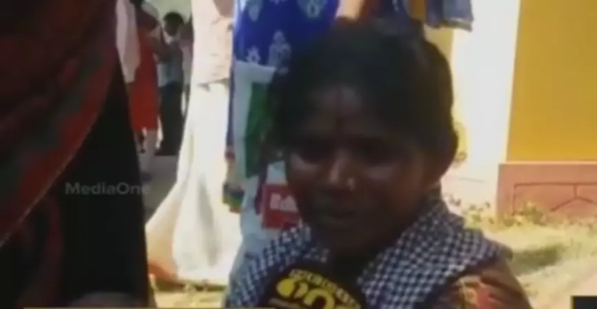 മകനെ പുറത്ത് നിന്ന് വന്നവര് തല്ലിക്കൊന്നതാണെന്ന് മധുവിന്റെ അമ്മ മകനെ പുറത്ത് നിന്ന് വന്നവര് തല്ലിക്കൊന്നതാണെന്ന് മധുവിന്റെ അമ്മ