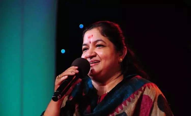 വാനമ്പാടിക്ക് ആദരവുമായി ചിത്രവര്ഷങ്ങള് മ്യൂസിക്കല് ഷോ വാനമ്പാടിക്ക് ആദരവുമായി ചിത്രവര്ഷങ്ങള് മ്യൂസിക്കല് ഷോ