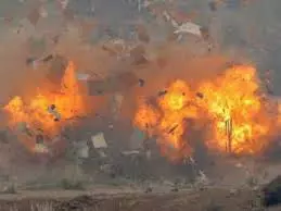 ഝാർഖണ്ഡിൽ മാവോയിസ്റ്റ് വിരുദ്ധസേനക്ക് നേരെ കുഴിബോംബ് ആക്രമണം; ആറു ജവാന്മാര്‍ കൊല്ലപ്പെട്ടു