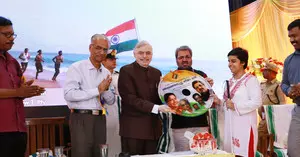 തെരഞ്ഞെടുപ്പിന് കൂടുതല് ആവേശമായി; ഔദ്യോഗിക തെരഞ്ഞെടുപ്പ് ഗാനം പുറത്തിറക്കി തെരഞ്ഞെടുപ്പിന് കൂടുതല് ആവേശമായി; ഔദ്യോഗിക തെരഞ്ഞെടുപ്പ് ഗാനം പുറത്തിറക്കി