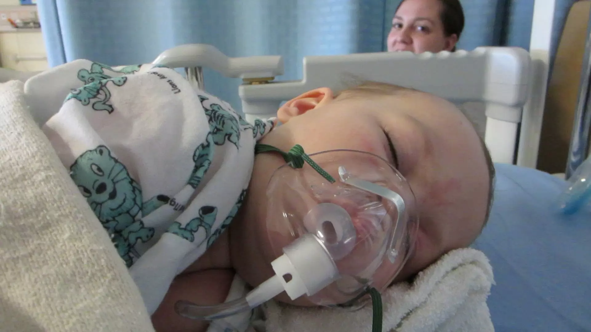 കുഞ്ഞിന്റെ ശരീരത്തിനുള്ളില് കണ്ടെത്തിയത് 9 സൂചികള്; ഭൂതബാധ ഏല്ക്കാതിരിക്കാന് ചെയ്തതെന്ന് സംശയം കുഞ്ഞിന്റെ ശരീരത്തിനുള്ളില് കണ്ടെത്തിയത് 9 സൂചികള്; ഭൂതബാധ ഏല്ക്കാതിരിക്കാന് ചെയ്തതെന്ന് സംശയം