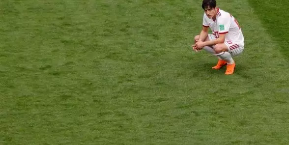 വിമര്‍ശം കനത്തു; ആരാധകരെ ഞെട്ടിച്ച് ഇറാന്‍ യുവ താരം രാജിവെച്ചു  