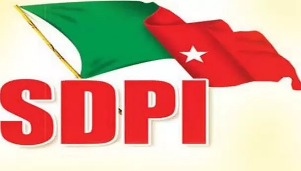 സ്വയരക്ഷക്ക് വേണ്ടിയാണ് കത്തി ഉപയോഗിച്ചത്; വിശദീകരണവുമായി എസ്.ഡി.പി.ഐ സ്വയരക്ഷക്ക് വേണ്ടിയാണ് കത്തി ഉപയോഗിച്ചത്; വിശദീകരണവുമായി എസ്.ഡി.പി.ഐ