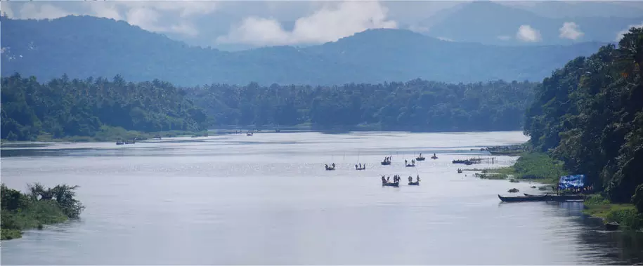 പെരിയാർ കരകവിയാനുള്ള സാധ്യത; ക്രമീകരണങ്ങളുമായി എറണാകുളം ജില്ലാ ഭരണകൂടം പെരിയാർ കരകവിയാനുള്ള സാധ്യത; ക്രമീകരണങ്ങളുമായി എറണാകുളം ജില്ലാ ഭരണകൂടം