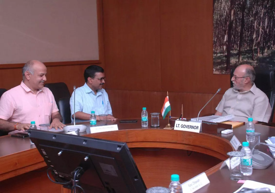 തര്‍ക്കം തീരാതെ കെജ്‍രിവാളും ഗവര്‍ണ്ണറും