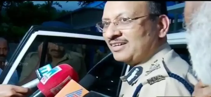 ദമ്പതികള് കൊല്ലപ്പെട്ട് 4 ദിവസം പിന്നിട്ടിട്ടും പ്രതികളെ കുറിച്ച് സൂചന പോലുമില്ലാതെ പൊലീസ് ദമ്പതികള് കൊല്ലപ്പെട്ട് 4 ദിവസം പിന്നിട്ടിട്ടും പ്രതികളെ കുറിച്ച് സൂചന പോലുമില്ലാതെ പൊലീസ്