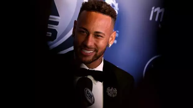 പി.എസ്.ജി വിട്ട് റയലിലെത്തുമോ? നെയ്മറിന്റെ മറുപടിയിങ്ങനെ..