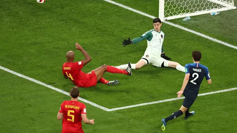 ആദ്യ പകുതിയില്‍ ഫ്രാന്‍സും ബെല്‍ജിയവും ഒപ്പത്തിനൊപ്പം