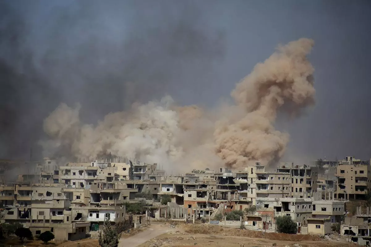 ദേരാ പിടിച്ചെടുക്കാനുള്ള അസദ് സൈന്യത്തിന്റെ ശ്രമം തുടരുന്നു ദേരാ പിടിച്ചെടുക്കാനുള്ള അസദ് സൈന്യത്തിന്റെ ശ്രമം തുടരുന്നു