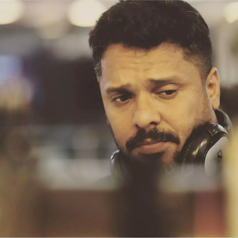 ‘എനിക്കുള്ള വിമർശനം ആയിട്ടാണെങ്കിലും ഫെഫ്ക മൗനം വെടിഞ്ഞതില് സന്തോഷം’ ആഷിഖ് അബു ‘എനിക്കുള്ള വിമർശനം ആയിട്ടാണെങ്കിലും ഫെഫ്ക മൗനം വെടിഞ്ഞതില് സന്തോഷം’ ആഷിഖ് അബു