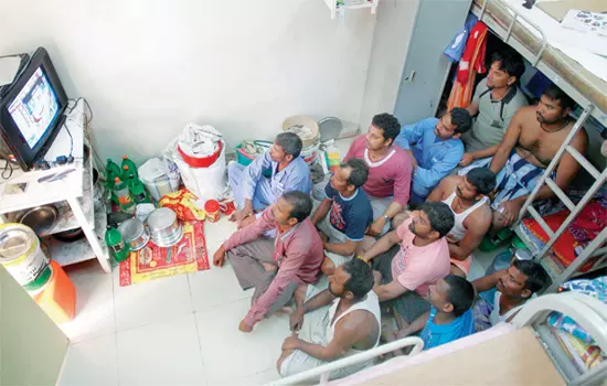 ബാച്ചിലർമാർക്ക് പ്രത്യേക താമസകേന്ദ്രങ്ങളുമായി കുവൈത്ത്