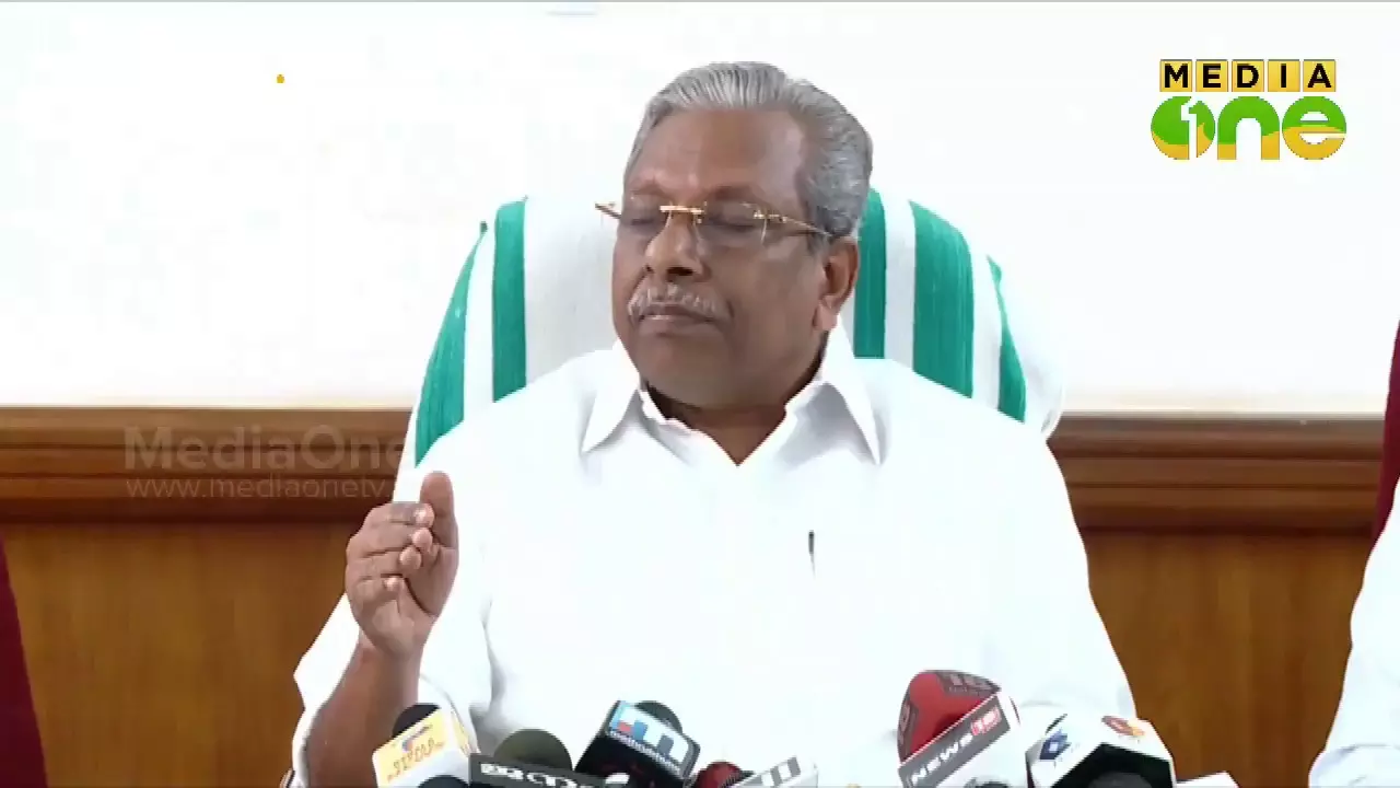 കൈത്തറി യൂണിഫോം നെയ്ത തൊഴിലാളികള്‍ക്കുള്ള തുക ഒരാഴ്ചക്കകമെന്ന് മന്ത്രി എ സി മൊയ്തീന്‍