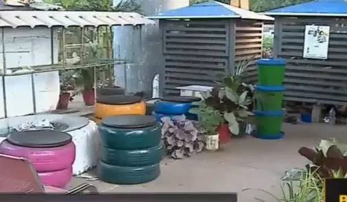 വായിച്ചും വിശ്രമിച്ചും മാലിന്യം സംസ്കരിക്കാം വായിച്ചും വിശ്രമിച്ചും മാലിന്യം സംസ്കരിക്കാം