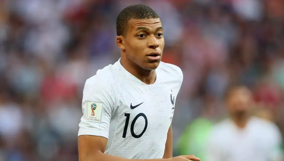 രാജ്യത്തിന് വേണ്ടി കളിച്ചുകിട്ടുന്ന പ്രതിഫലം ചാരിറ്റിക്ക് നല്കുന്ന ഫ്രഞ്ച് താരം എംബാപ്പെ രാജ്യത്തിന് വേണ്ടി കളിച്ചുകിട്ടുന്ന പ്രതിഫലം ചാരിറ്റിക്ക് നല്കുന്ന ഫ്രഞ്ച് താരം എംബാപ്പെ