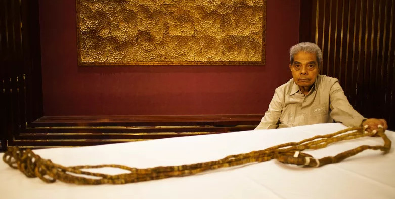 ലോകത്തിലെ ഏറ്റവും നീളം കൂടിയ കൈ നഖങ്ങള്‍ ഇനി റിപ്ലിയുടെ മ്യൂസിയത്തില്‍ കാണാം