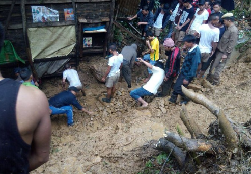 മഴക്കെടുതി തുടരുന്നു; മണിപ്പൂരിലുണ്ടായ മണ്ണിടിച്ചിലില്‍ 9 പേര്‍ മരിച്ചു