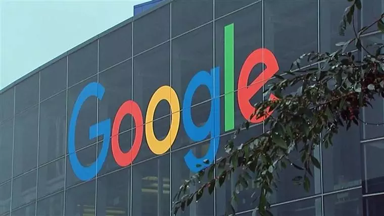 ഗൂഗിളിന് യൂറോപ്യന് യൂണിയന് 500 കോടി ഡോളര് പിഴ ചുമത്തി ഗൂഗിളിന് യൂറോപ്യന് യൂണിയന് 500 കോടി ഡോളര് പിഴ ചുമത്തി