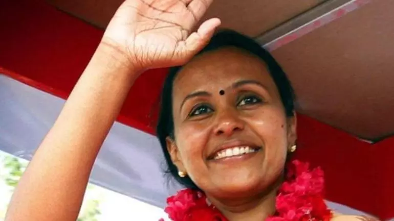 വീണ ജോര്ജിന് പരസ്യ പിന്തുണ നല്കിയ സഭാ നടപടി; തെരഞ്ഞെടുപ്പ് കമ്മീഷന് റിപ്പോര്ട്ട് തേടി വീണ ജോര്ജിന് പരസ്യ പിന്തുണ നല്കിയ സഭാ നടപടി; തെരഞ്ഞെടുപ്പ് കമ്മീഷന് റിപ്പോര്ട്ട് തേടി