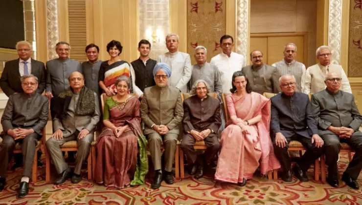 ആക്സിഡന്റല് പ്രൈംമിനിസ്റ്റര് ‘ആ രാഷ്ട്രീയക്കാര്’ ഒരൊറ്റ ഫ്രെയിമില് ആക്സിഡന്റല് പ്രൈംമിനിസ്റ്റര് ‘ആ രാഷ്ട്രീയക്കാര്’ ഒരൊറ്റ ഫ്രെയിമില്