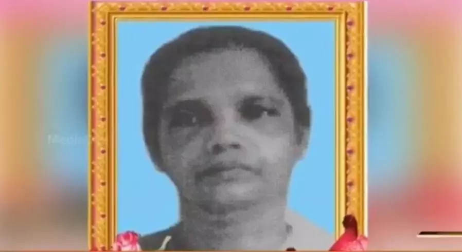 വയോധിക ഭക്ഷണവും പരിചരണവും ലഭിക്കാതെ മരിച്ചു വയോധിക ഭക്ഷണവും പരിചരണവും ലഭിക്കാതെ മരിച്ചു