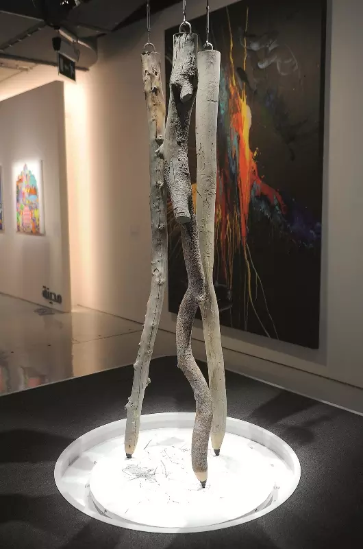 വിവിധ രാജ്യക്കാര്‍, പക്ഷേ അവര്‍ തങ്ങളുടെ കലാരൂപങ്ങളുമായി ഖത്തറില്‍ ഒരുമിച്ചു 