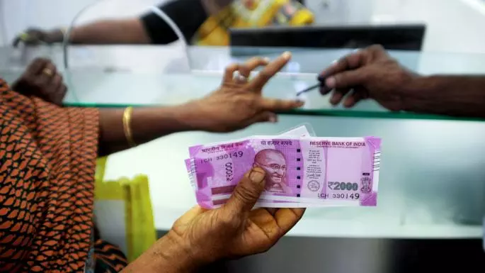 ഖത്തറിൽ നിന്ന് ഇന്ത്യയിലേക്കുള്ള പണമിടപാടുകളിൽ വൻ വർധന ഖത്തറിൽ നിന്ന് ഇന്ത്യയിലേക്കുള്ള പണമിടപാടുകളിൽ വൻ വർധന