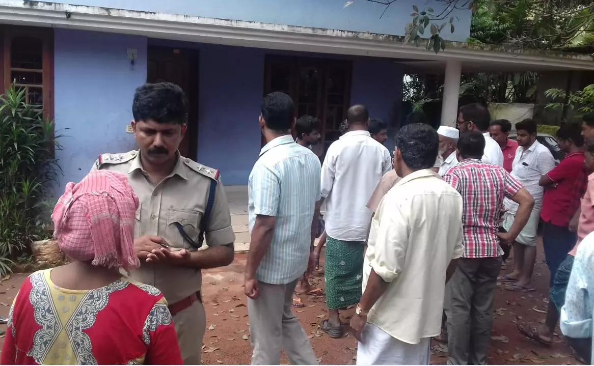 വിദ്യാര്‍ഥിനിയെ കഴുത്തറുത്ത് കൊന്നു, ഇതരസംസ്ഥാന തൊഴിലാളി കസ്റ്റഡിയില്‍