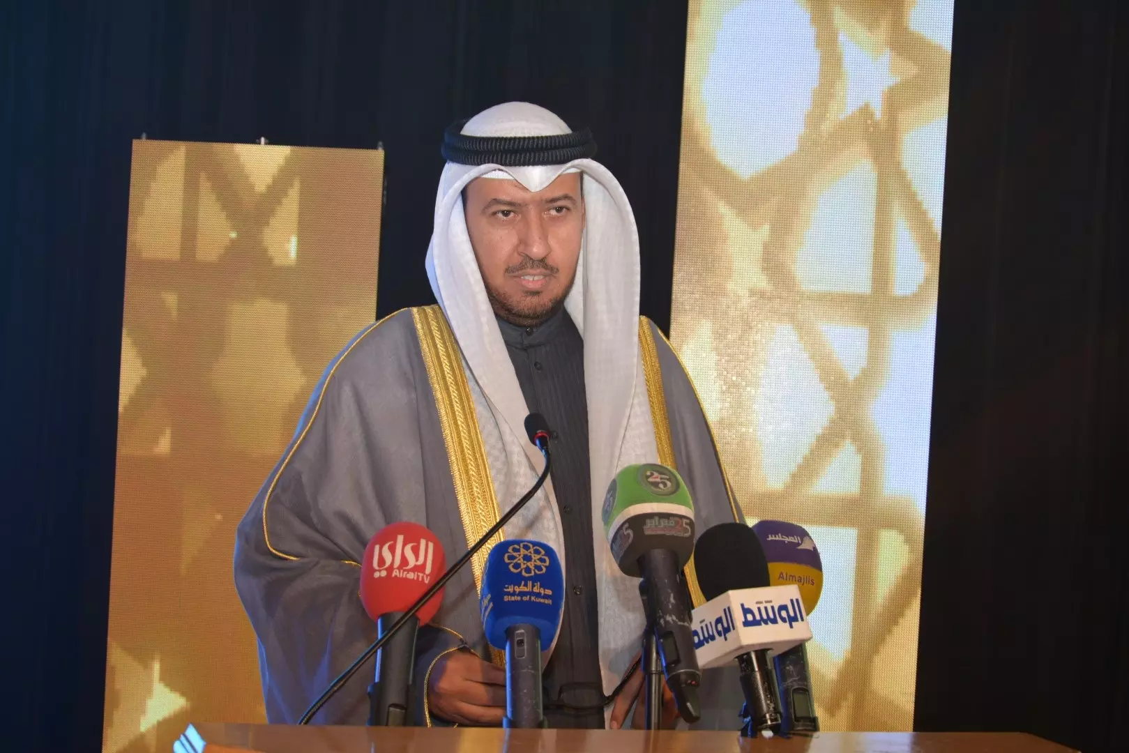 കുവൈത്തിൽ ചെറിയ പ്രാർത്ഥനാലയങ്ങൾ പള്ളികളായി മാറ്റുന്നതിന് നിയന്ത്രണം വരുന്നു കുവൈത്തിൽ ചെറിയ പ്രാർത്ഥനാലയങ്ങൾ പള്ളികളായി മാറ്റുന്നതിന് നിയന്ത്രണം വരുന്നു