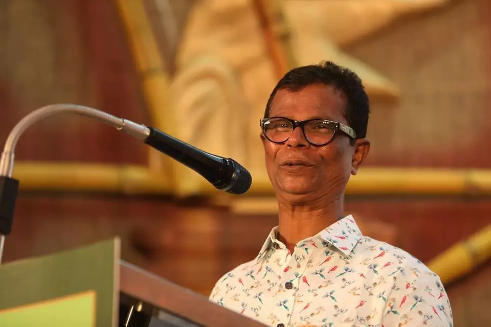 കണ്ണില് പോലും കാണാത്ത എന്നെ മികച്ച നടനാക്കിയ നിങ്ങളെ സമ്മതിക്കണം: ഇന്ദ്രന്സ് കണ്ണില് പോലും കാണാത്ത എന്നെ മികച്ച നടനാക്കിയ നിങ്ങളെ സമ്മതിക്കണം: ഇന്ദ്രന്സ്