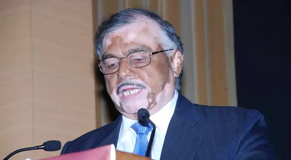 പ്രവാസി അധ്യാപകരുടെ തുല്യതാ സർട്ടിഫിക്കറ്റ്; വിഷയത്തിൽ ഇടപെടുമെന്ന് ഗവർണറുടെ ഉറപ്പ് 