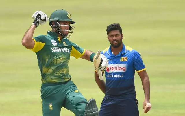 അരങ്ങേറ്റത്തില് തന്നെ റെക്കോര്ഡ്: കൂറ്റന് സ്കോര് സ്വന്തമാക്കി ദക്ഷിണാഫ്രിക്ക അരങ്ങേറ്റത്തില് തന്നെ റെക്കോര്ഡ്: കൂറ്റന് സ്കോര് സ്വന്തമാക്കി ദക്ഷിണാഫ്രിക്ക