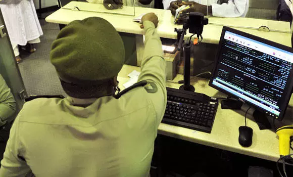 കിംഗ് ഫഹദ്  കോസ്‌വേയില്‍ എമിഗ്രേഷന്‍ കൌണ്ടറുകള്‍ വര്‍ധിപ്പിക്കും: സൗദി