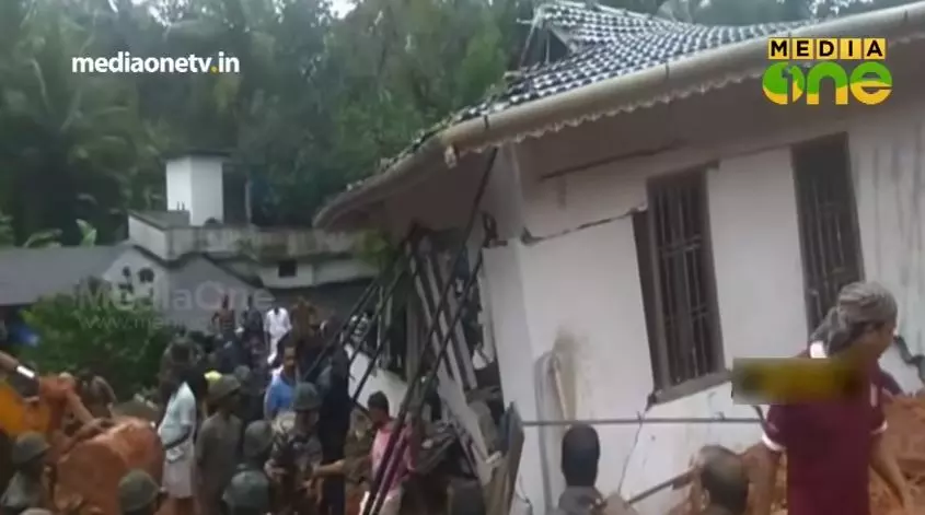 മലപ്പുറത്ത് മഴക്കെടുതിയില്‍ 15 മരണം