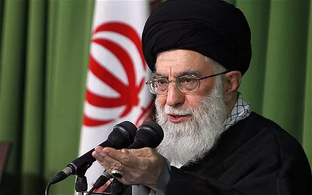 അമേരിക്ക - ഇറാൻ തര്‍ക്കം: നിലപാട് വ്യക്തമാക്കി  ഖാംനഈ 