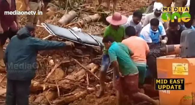 മൊബൈല്‍ കണക്ടിവിറ്റി ഇല്ലാത്തിടങ്ങളില്‍ രക്ഷാപ്രവര്‍ത്തകര്‍ക്ക് പൊലീസ് വയര്‍ലെസ് സൗകര്യം