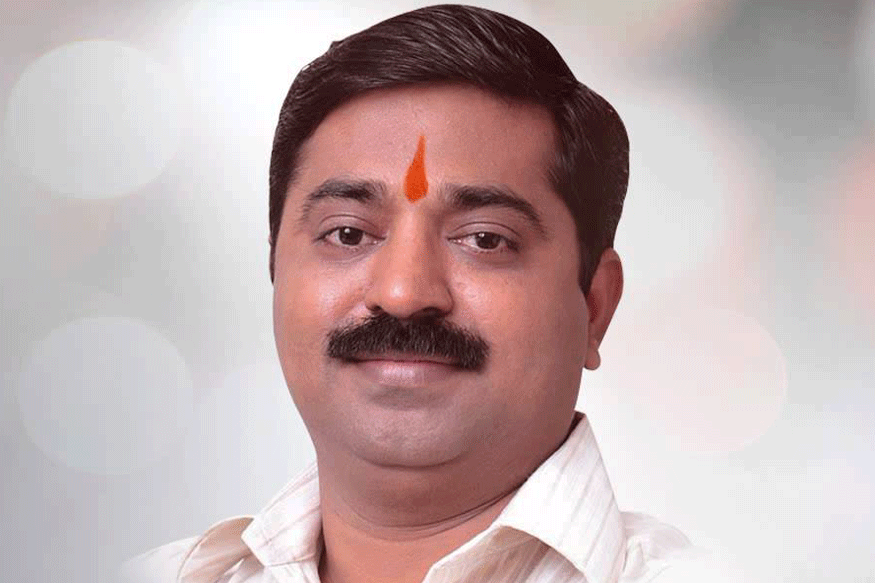 സൊനാലി ബിന്ദ്രെക്ക് ആദരാഞ്ജലികളര്പ്പിച്ചുകൊണ്ട് ട്വീറ്റ്; പുലിവാല് പിടിച്ച് രാം കദം സൊനാലി ബിന്ദ്രെക്ക് ആദരാഞ്ജലികളര്പ്പിച്ചുകൊണ്ട് ട്വീറ്റ്; പുലിവാല് പിടിച്ച് രാം കദം