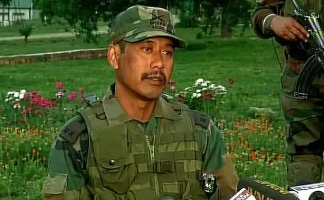 അനാശാസ്യത്തിന് പിടികൂടിയ വിവാദ സൈനികനെതിരെ അച്ചടക്ക നടപടി അനാശാസ്യത്തിന് പിടികൂടിയ വിവാദ സൈനികനെതിരെ അച്ചടക്ക നടപടി