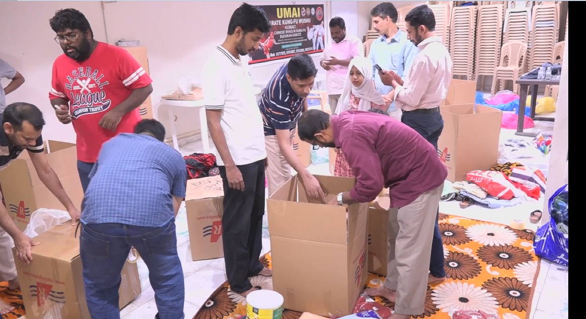 നാട്ടിലെ പ്രളയബാധിതരെ തേടി കുവൈത്തിന്റെ ആദ്യ സഹായമെത്തി